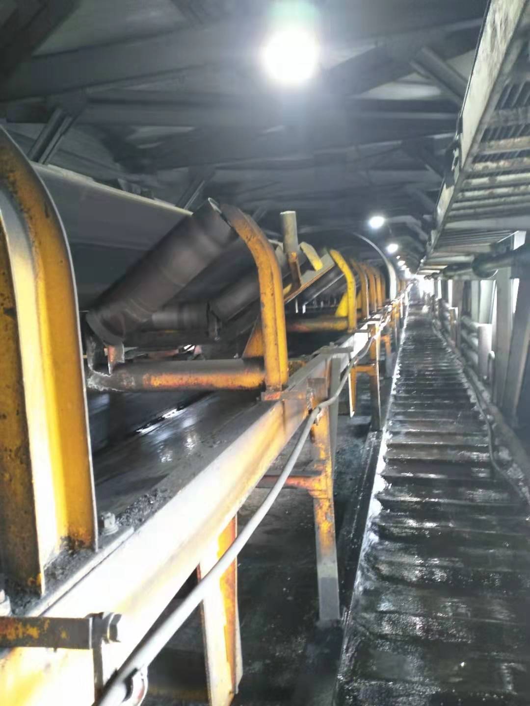 用戶(hù)使用現(xiàn)場(chǎng) 用戶(hù)使用現(xiàn)場(chǎng)